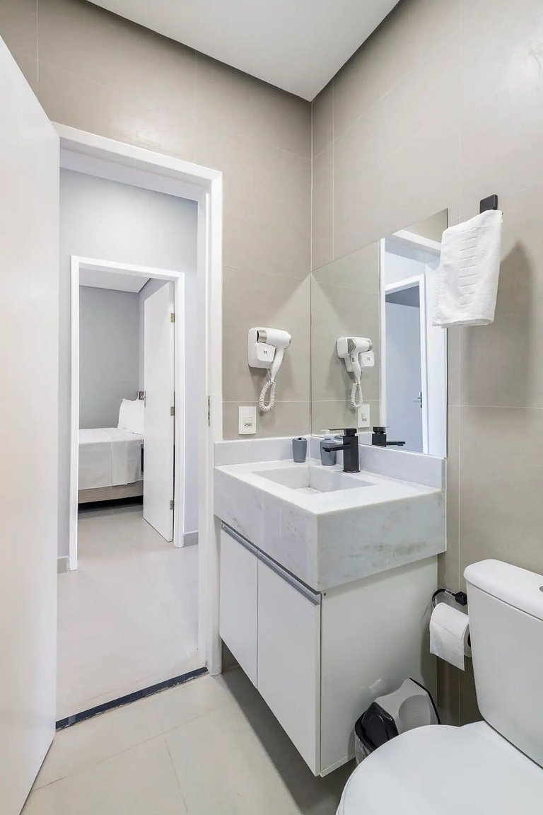 Villa 2 - Piscina Priv. Vidro 2 Quartos e Ar - Casa Manuê