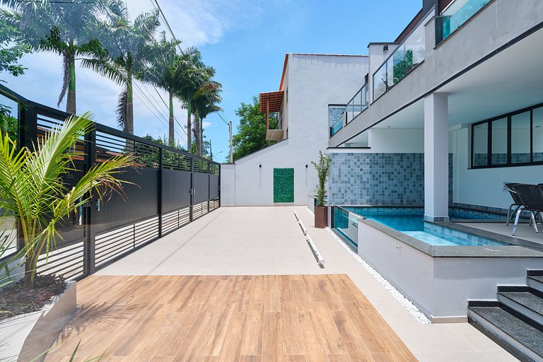 Villa 2 - Piscina Priv. Vidro Aquecida - Casa Lagoa Azul